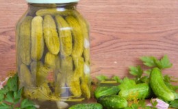 Cách muối dưa chuột gherkins ngon, nhanh và dễ: 7 công thức hay nhất