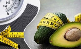 Bagaimana menurunkan berat badan dengan diet alpukat dan mengapa ia baik