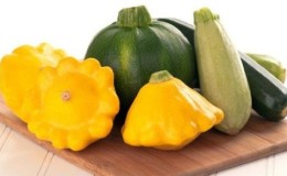 Was ist der Unterschied zwischen Zucchini und Kürbis: der Unterschied in Aussehen, Geschmack und anderen Parametern