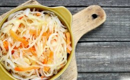 Kochtechnik und die besten Rezepte für Sauerkraut mit Zucker