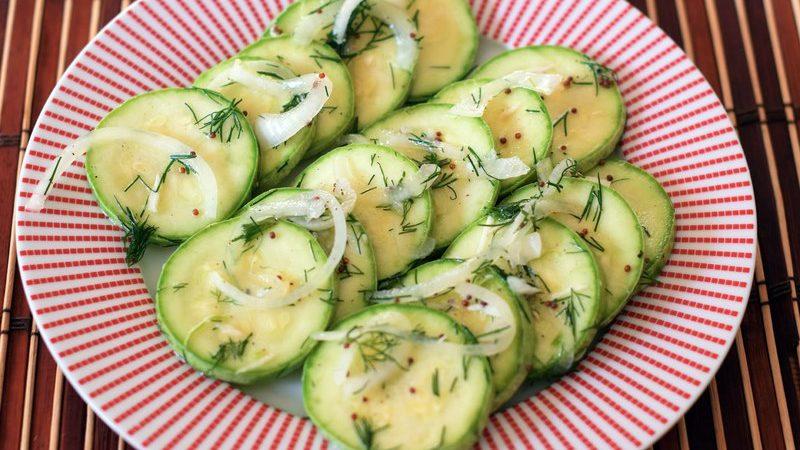 Die 10 besten Möglichkeiten, eingelegte Zucchini für den Winter zuzubereiten: Rezepte von erfahrenen Hausfrauen