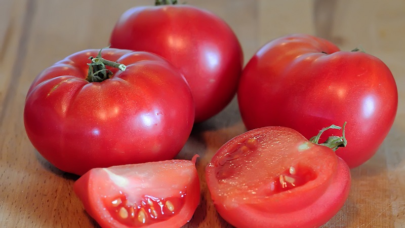 Köstliche Salattomate mit süßem Honiggeschmack - die Pink Elephant Tomate und ihre anderen Vorteile