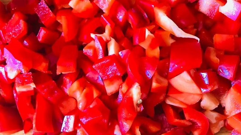 So frieren Sie Paprika für den Winter ein: gesunde Zubereitungen für köstliche Gerichte