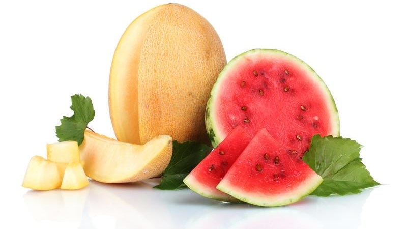 Was ist gesünder - Wassermelone oder Melone: ​​Vergleich von Zusammensetzungen und Eigenschaften