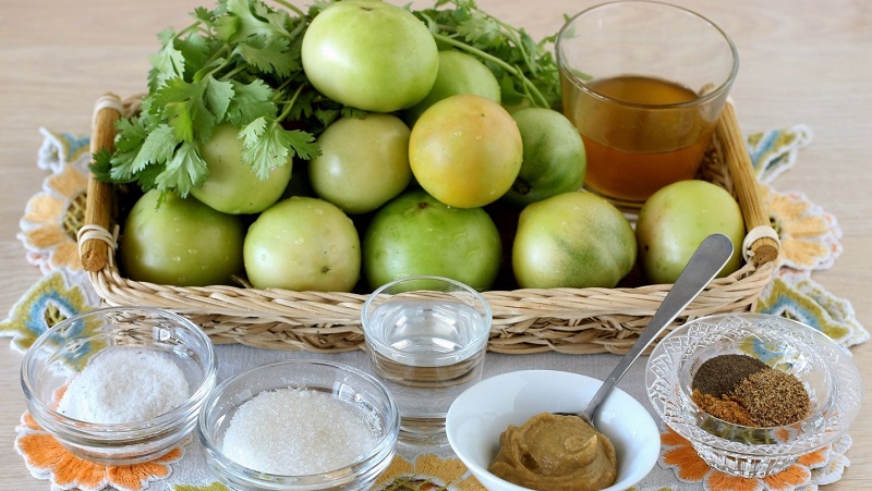 Wie man gesalzene grüne Tomaten für den Winter köstlich kocht: eine Auswahl der besten Rezepte