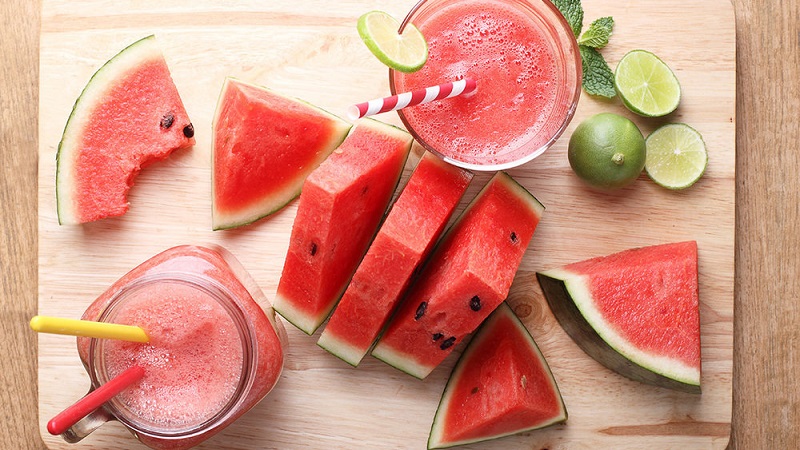 Wir reinigen den Darm mit Wassermelone: ​​Rezepte