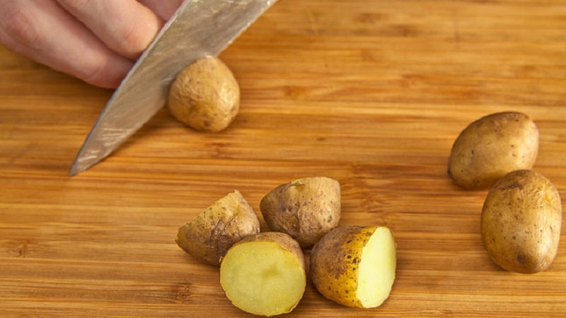 Wie man Warzen mit Kartoffeln loswird