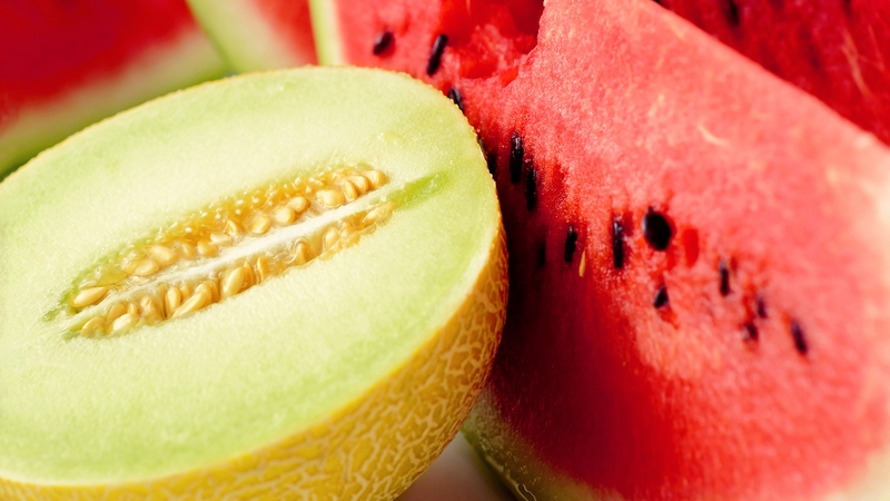 Wie man eine einfache und köstliche Wassermelone und Melonenmarmelade macht