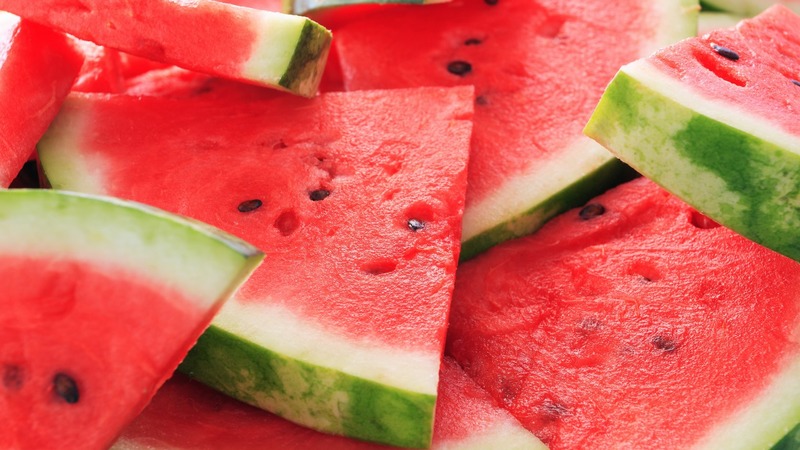 Wassermelone auf der Hut vor männlicher Macht: wie nützlich sie für den Körper ist