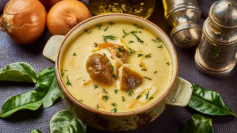 Schneller und leckerer Gewichtsverlust bei Zwiebelsuppe