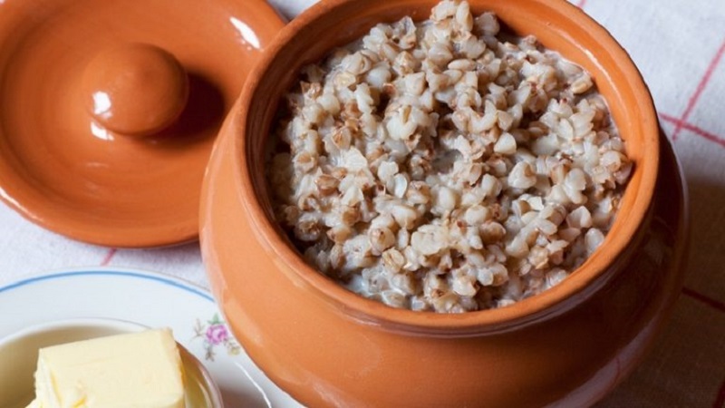 Ist es möglich, Buchweizen gegen Verstopfung zu essen?