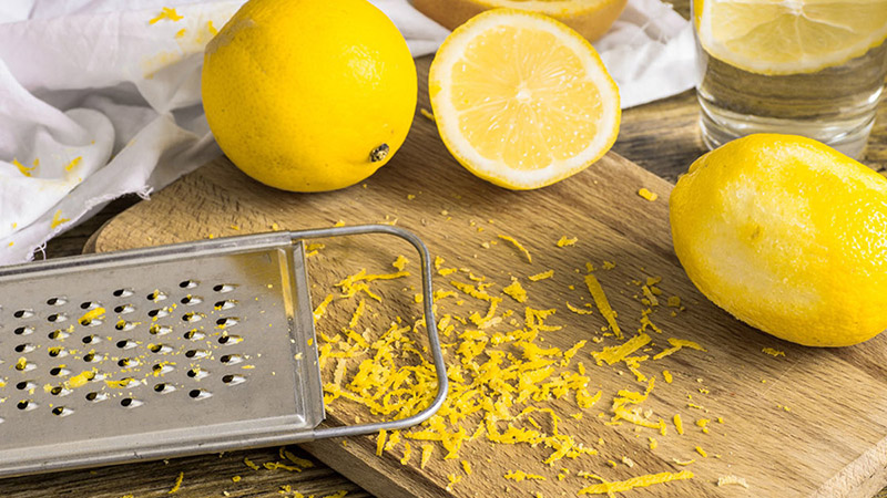 Kochen Sie köstliche und gesunde Karottenmarmelade mit Zitrone für den Winter