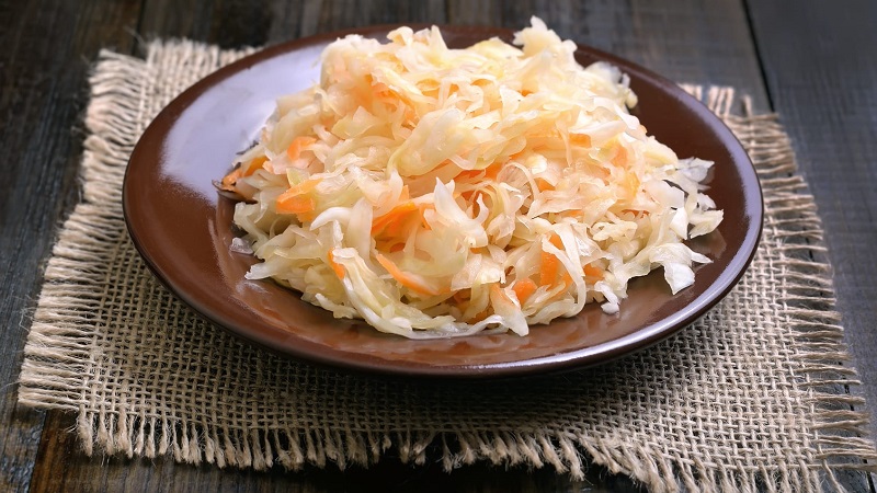 Was ist gesünder: Sauerkraut oder Salzkohl und wie unterscheiden sie sich?