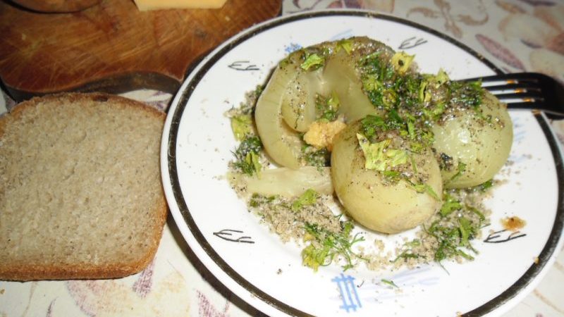 Die Vor- und Nachteile gekochter Zwiebeln für den menschlichen Körper