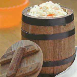 Die leckersten Rezepte für Sauerkraut in einer Wanne - lecken Sie Ihre Finger!