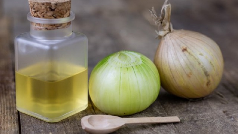 Schützen Sie Kinder vor Husten: die besten Rezepte auf Zwiebelbasis