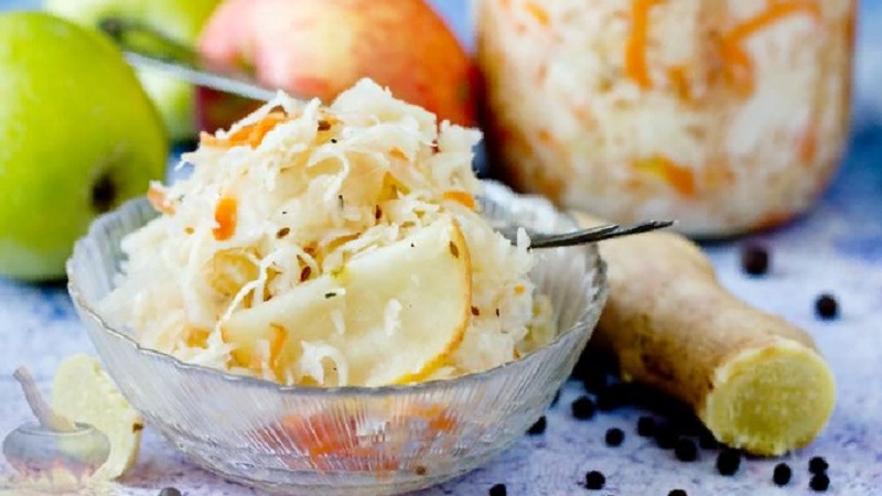 Wie lecker und einfach Sauerkraut mit Ingwer zu kochen