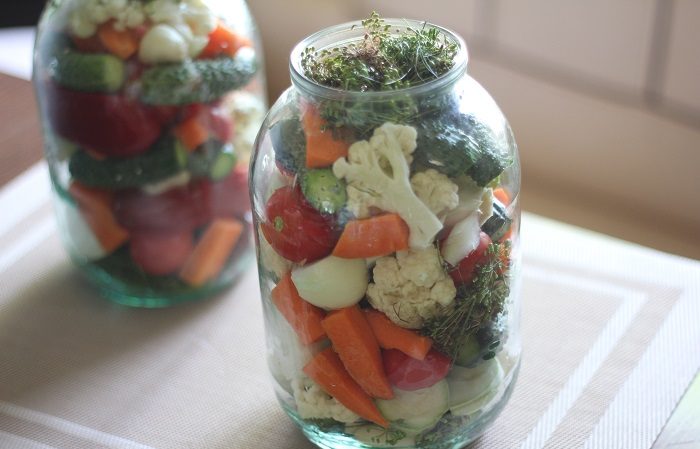 Die köstlichsten Rezepte mit Blumenkohl, Gurken und Tomaten für den Winter