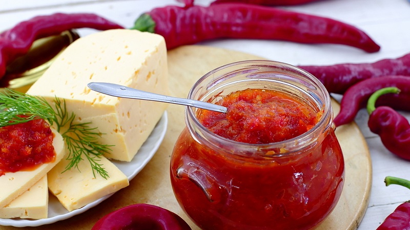 Bitterer Pfeffer für den Winter - lecken Sie Ihre Finger: Rezepte mit Fotos und Schritt-für-Schritt-Anleitungen zum Kochen