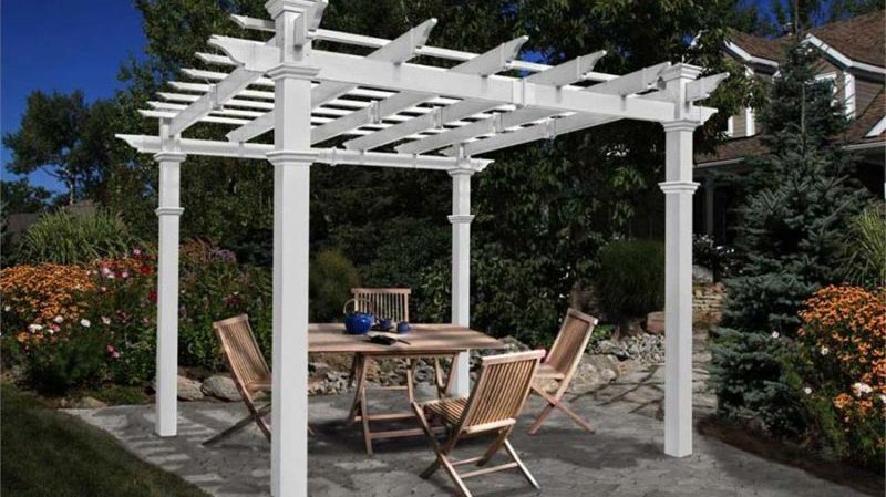 Wie man eine Traubenpergola mit eigenen Händen macht