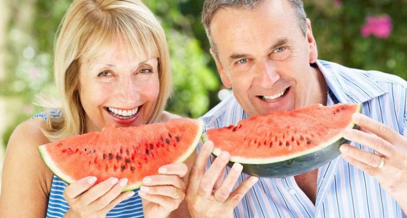 Wassermelone mit Steinen in der Gallenblase: Ist es möglich zu essen und in welchen Mengen